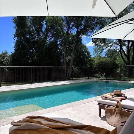 Maison Majorine - Le Jardin - Piscine & Charme Pres D'avignon Domazan